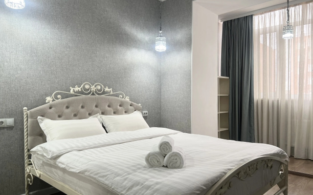 Dvukhkomnatnye Lux Apartment