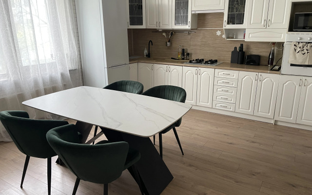 Uyutnaya V Tsentre Goroda Flat