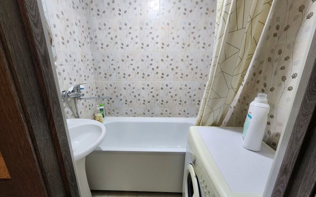 L.v.hotels Na Frunze 10 Flat