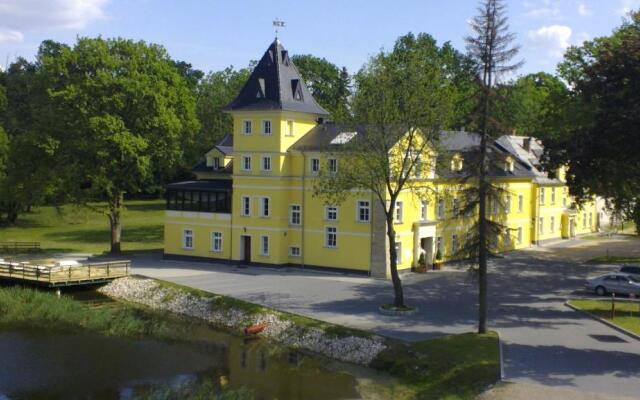 Pałac Lucja Hotel