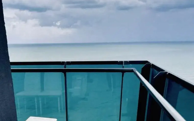 Апартаменты Marvella Orbi Beach Tower 30th floor