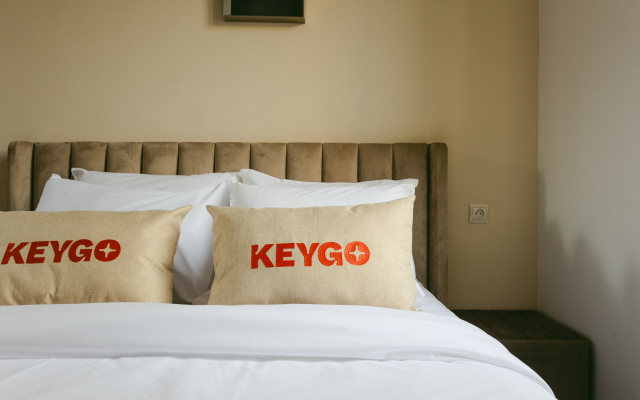 KeyGo #0072, 1 Bedroom, Near The Opera House Apartments
