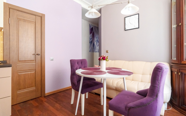 Easyguest Ryadom S Tavricheskim Parkom Flat