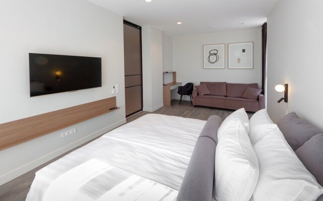 4kayf Atlantis 19a pervaya liniya u morya Apartments