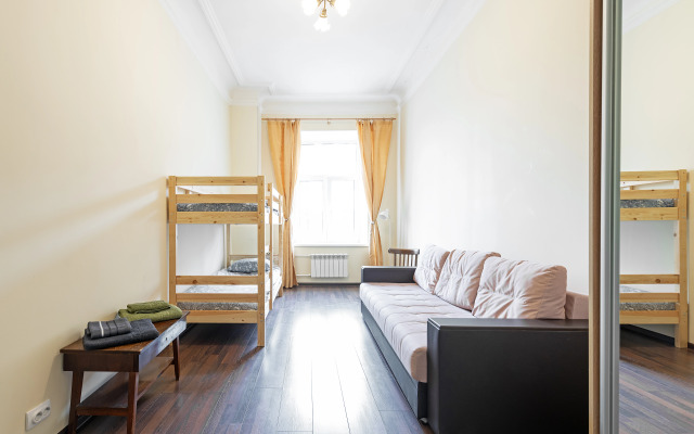 Апартаменты на Кирилловой 6