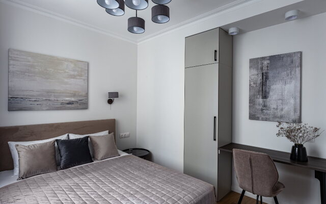 Letyourflat "Benua" (3 Bedrooms) Apartments