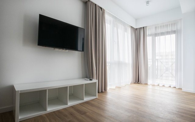 Apartment on the Heights 2