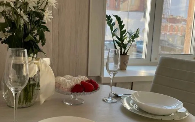 Na Ul. Mukhina 1 Flat