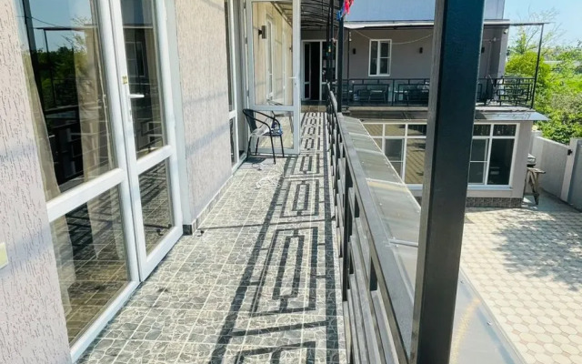 Mini hotel Premyer-Sukhum