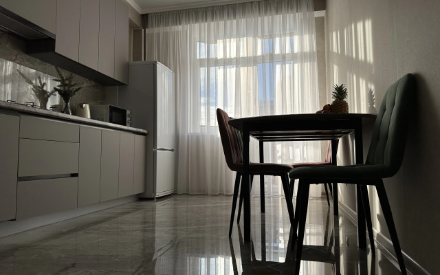 Na Admiralskogo 1A Flat