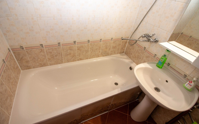 rjadom s Gorbushkoj Apartments