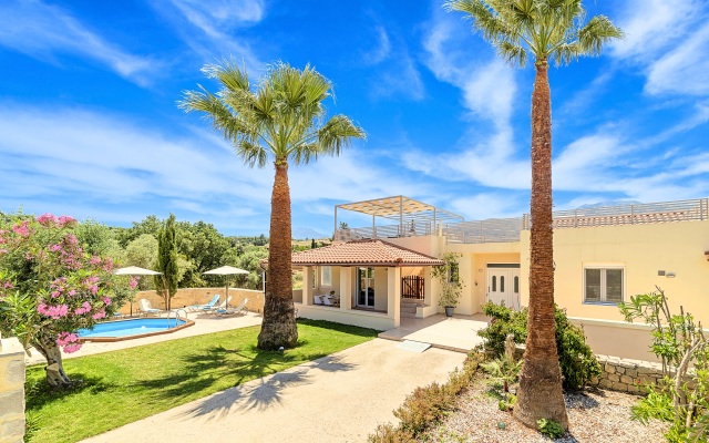 Villa di Palma Heated Pool