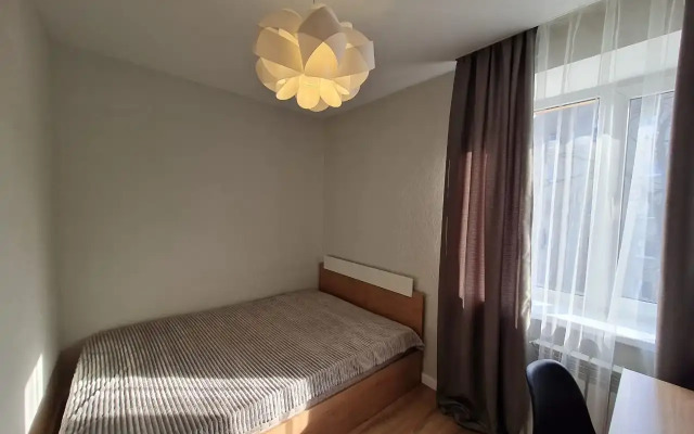 Royal Flat