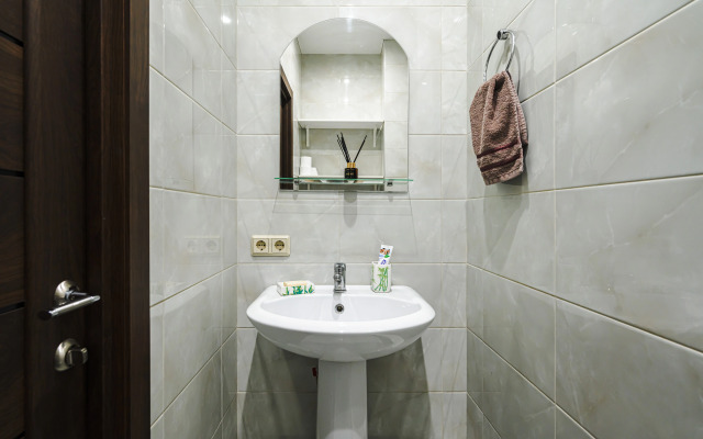 Na Ulitse Bryantseva Flat
