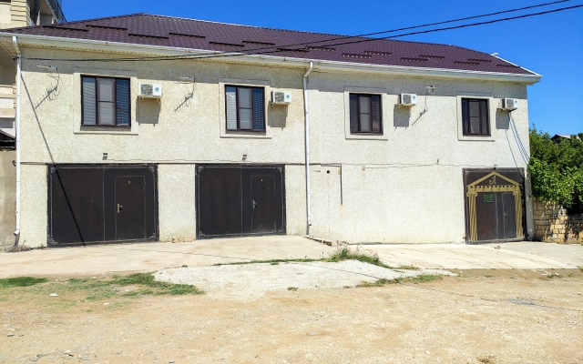 Отель Адмирал