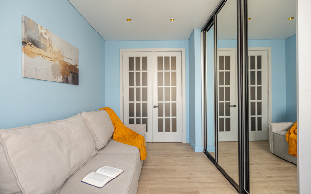 Апартаменты 2 комнатная квартира в ЖК Державинский