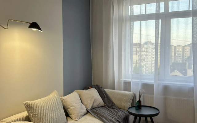 Dizaynerskie Vblizi Muzeya Yantarya Apartments