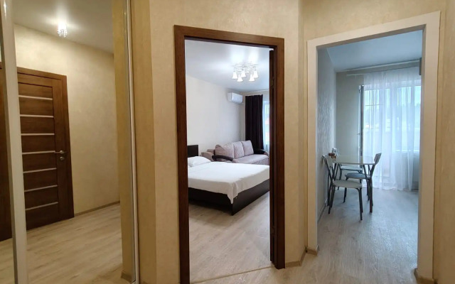 Квартира Любимый Дом на Антонова 28 2 этаж