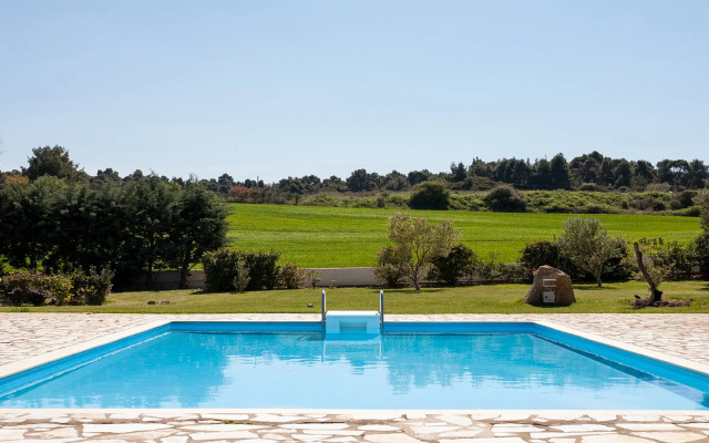 Inuit I Luxury Pool Sani Villa