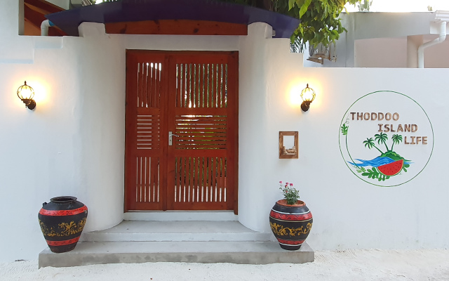 Thoddoo Island Life Guest House