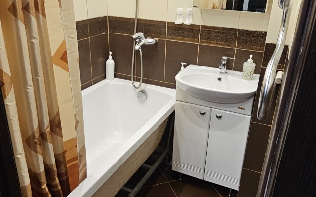 Апартаменты Однокомнатная Квартира на Науки 24