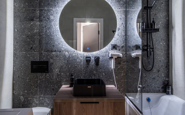 V Novom Zhk Kvartaly 17/77 Flat