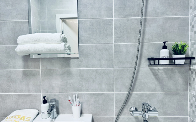 Апартаменты Vegas на Арктической 16