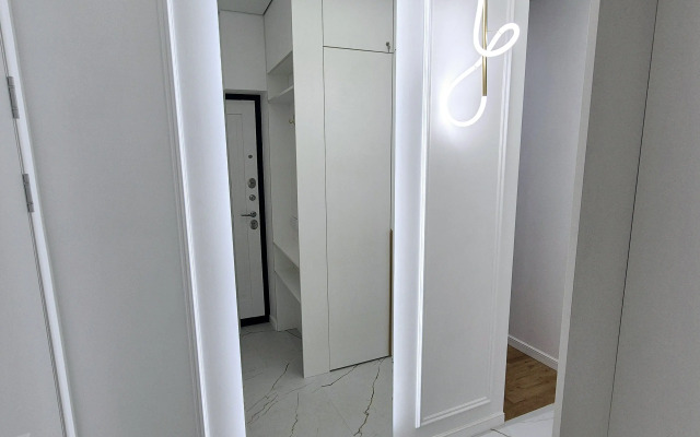 Lyuks Studiya v Minsk Mire Apartment