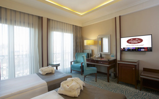 Emporium Hotel