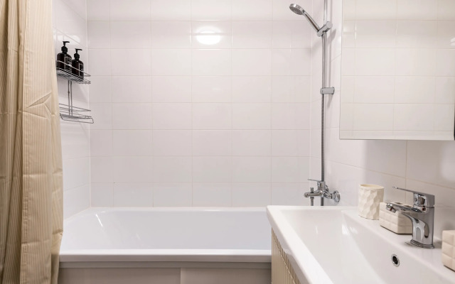 Vidovaya Uglovaya Evro-treshka Flat
