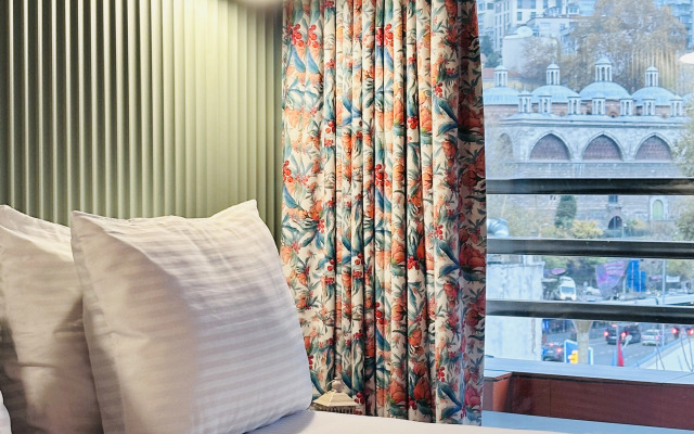 Casa Rosa Suites Apart-Hotel