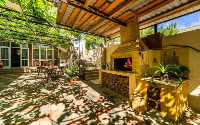 Aleksandriya Guest House