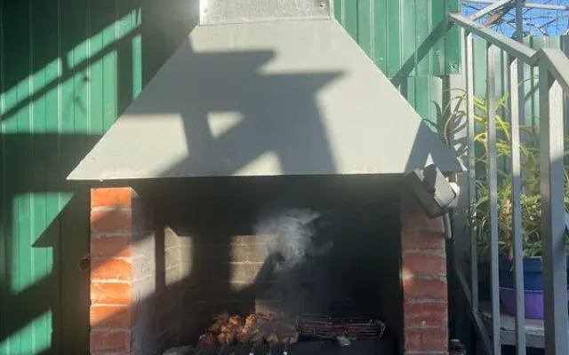 Elina Guest house