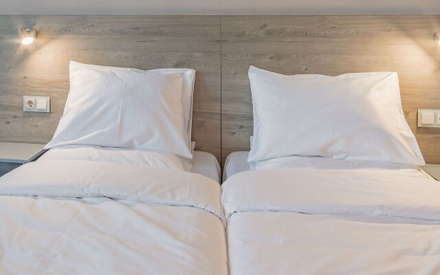 Апартаменты Просторные в Kм Tower Plaza 229