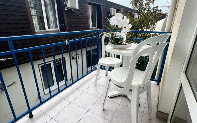 L' Etual Guest House