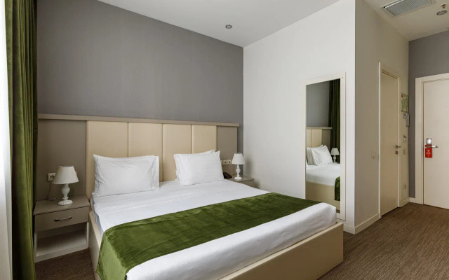 Brosko Moscow Hotel