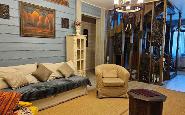 Uyutny "Zhiva" Private House