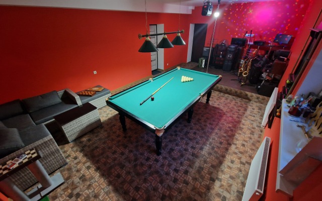 V stile Kontsertkholl Flat