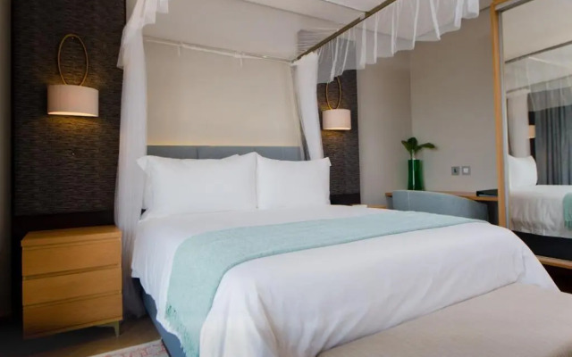 Sunbird Waterfront Hotel