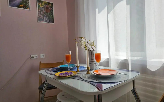 Zhivi Uyutno Flat