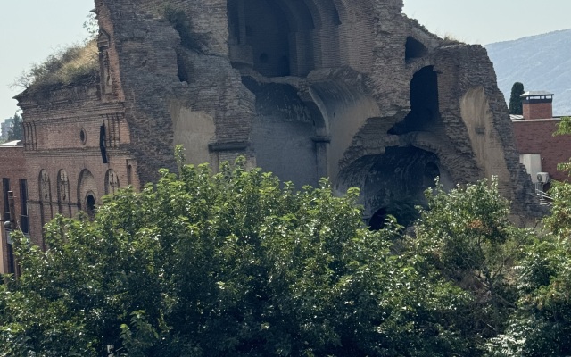 Natali Metekhi Palace Hotel