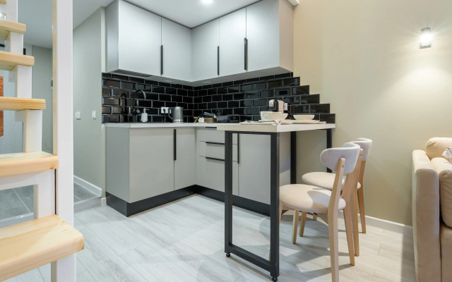 Квартира уютная студия с дизайнерским ремонтом