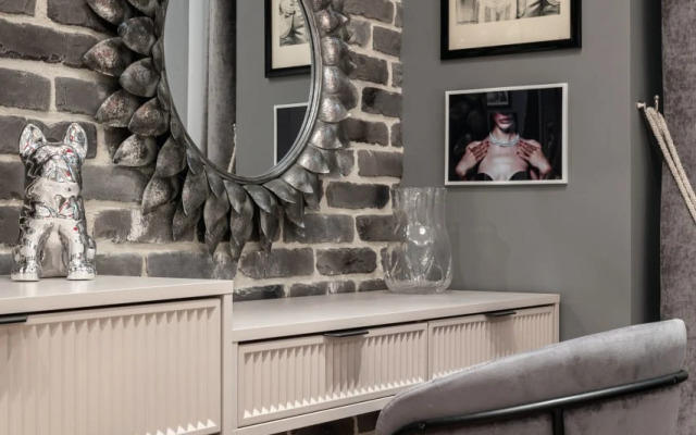 Апартаменты Apart39 с Двумя Спальнями в Самом Центре Голливуд