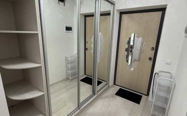 Квартира Студия у ТЦ Veer Mall