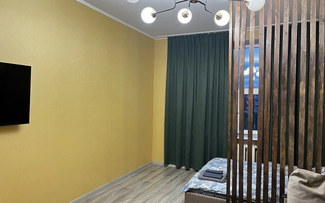 Na Leninskom S Balkonom Flat