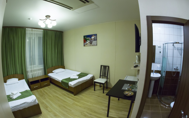 Globus Hotel