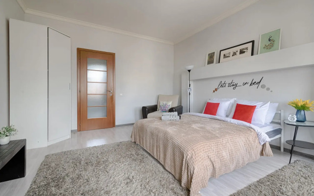 Trekhkomnatnye V Istoricheskom Tsentre Basmanny Tupik Apartments