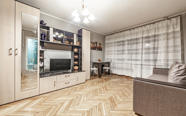 Zelenodolskaya 32k3 Apartments