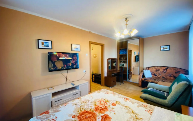 Апартаменты с 2 Комнатами Вид на Город и Балкон (КВАРТИРА51)