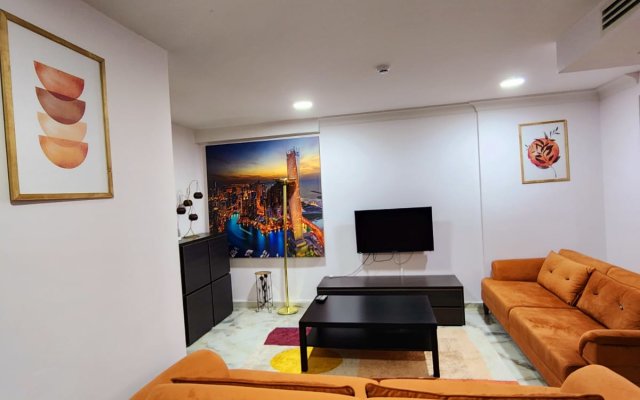 Апартаменты Taksim Luxury Heated Pool Residence